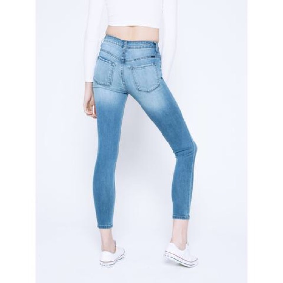 WHOLESALE - jeans - Picture 4 of 6